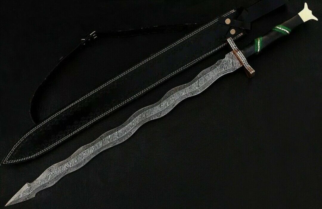 30'' Custom Handmade Damascus Steel Sword, Battle Ready With Sheath, Best Gift